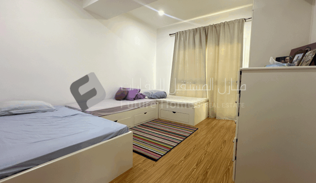 Can Foreigners Buy Land in Oman