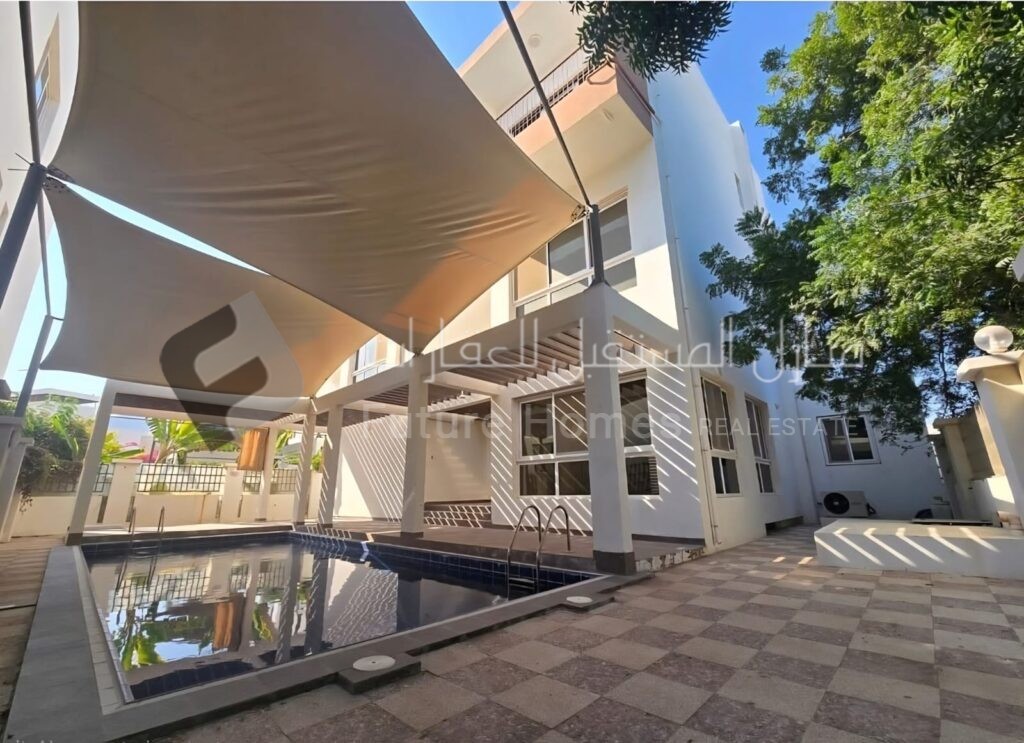 Swimming pool and view