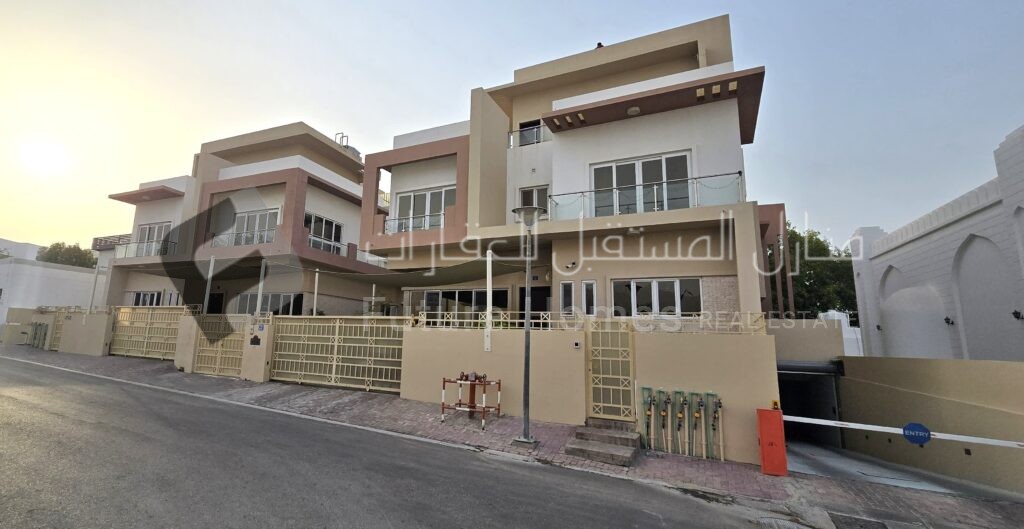 4bhk MQ villa