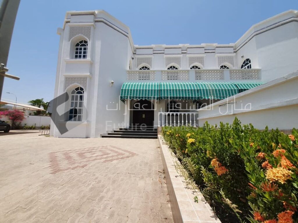 Twin villa for sale in Azaiba on corner plot