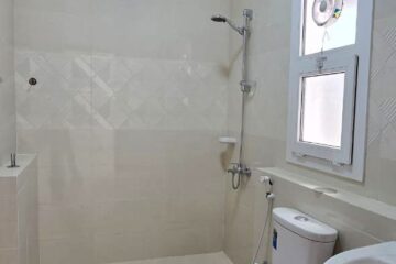 Bathroom Image 3