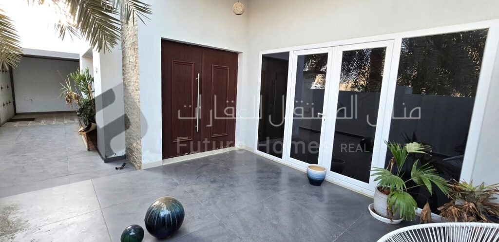 Modern villa near beach Muscat
