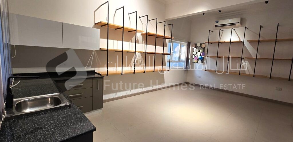 Family villa for rent in Al Hail