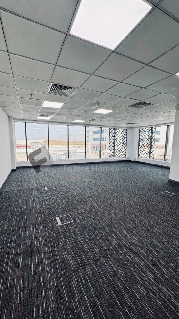Commercial office for rent in Muscat