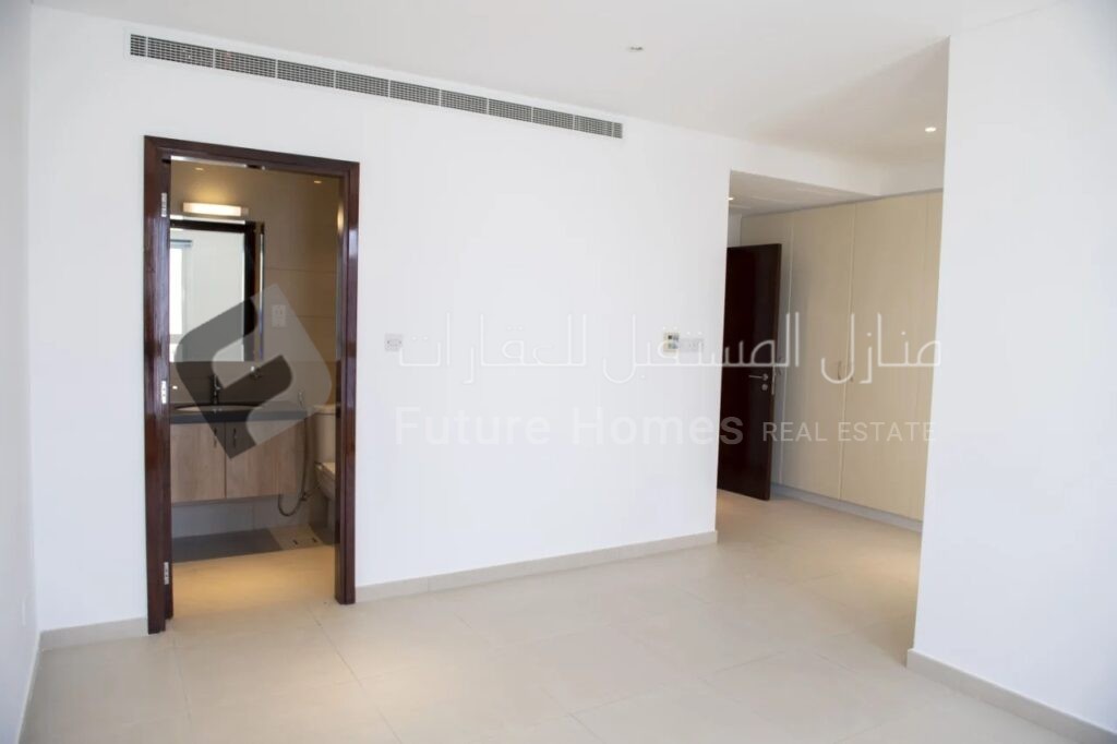 3 bedroom villa for rent in Al Mouj Muscat