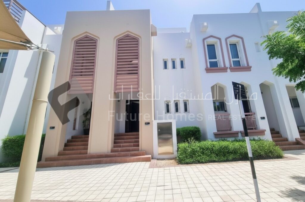 Townhouse villa for sale in Marmara Al Mouj