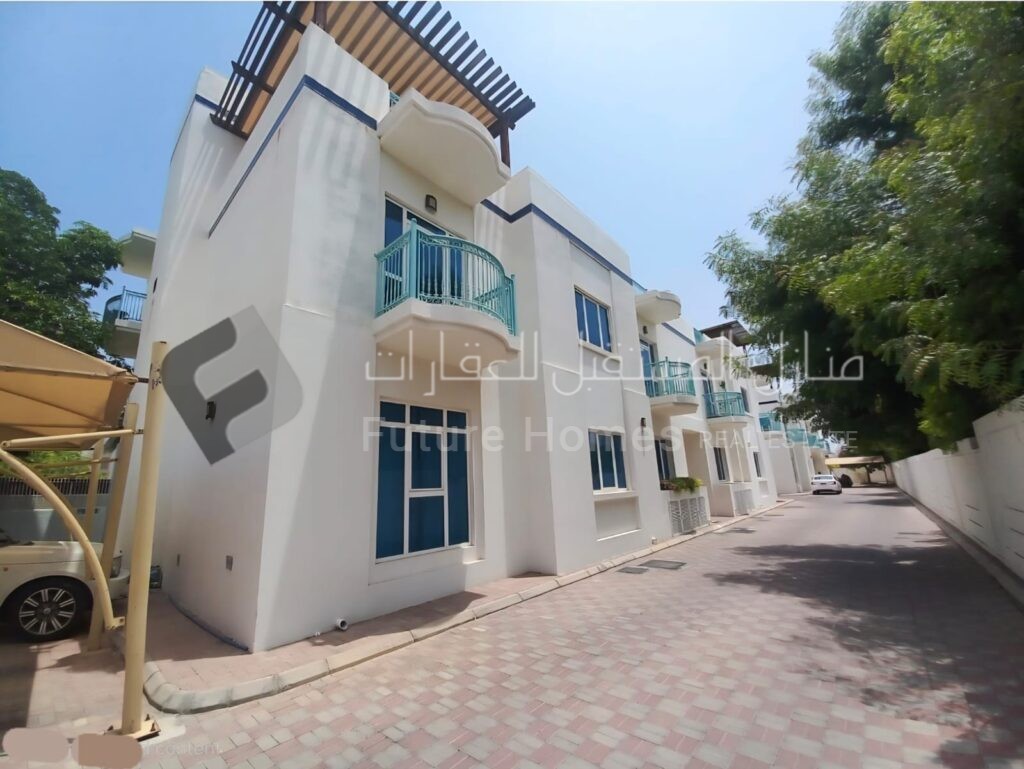 Apartment for rent in Shati Al Qurum