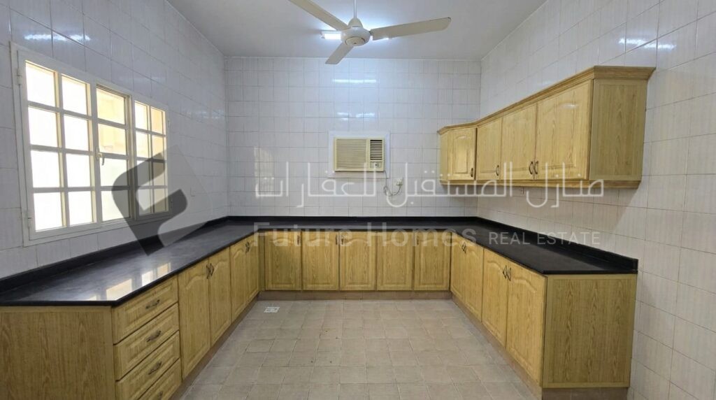 1 bedroom house near Dubai Hypermarket