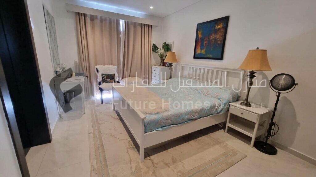Furnitured Room